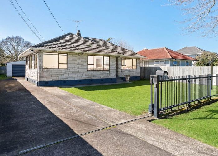  at 631 Te Atatu Road, Te Atatu Peninsula, Auckland