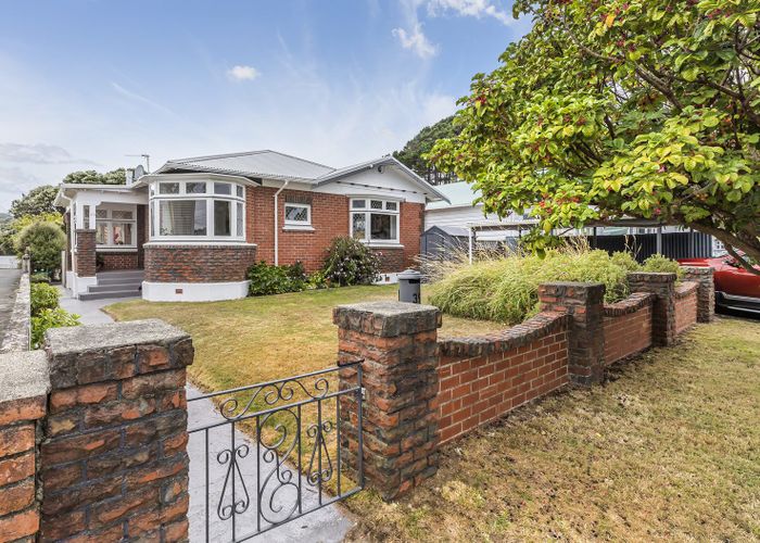  at 39 Puriri Street, Miramar, Wellington