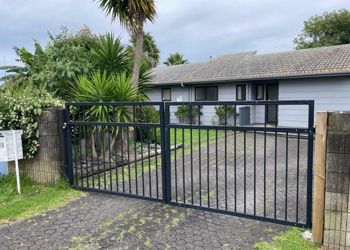  at 18 Oreti Place, Clover Park, Manukau City, Auckland