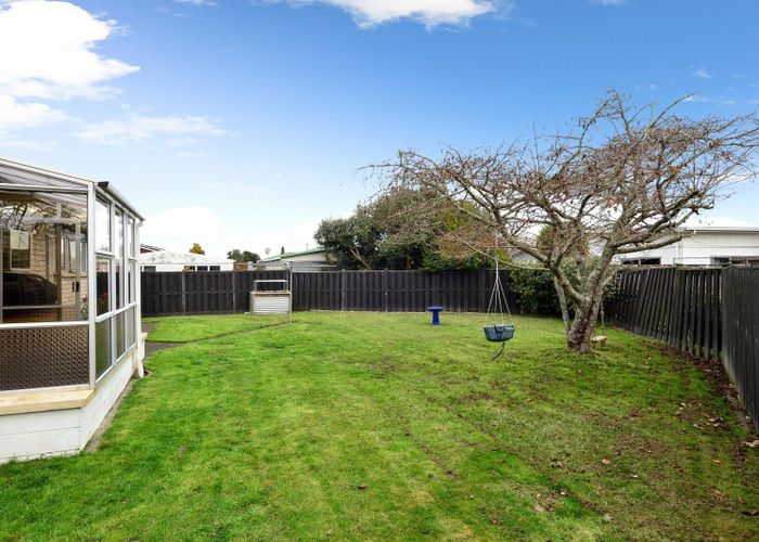  at 5B Cascade Place, Chartwell, Hamilton, Waikato