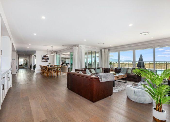 at 87 Rutherford Drive, Waikanae Beach, Kapiti Coast, Wellington