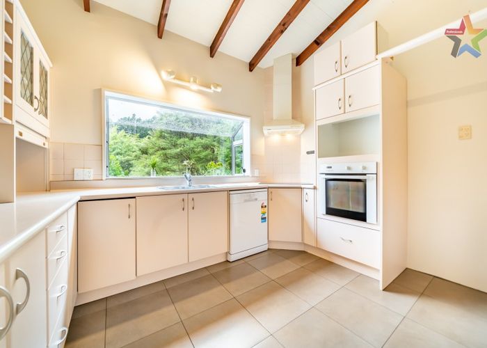  at 498 Stokes Valley Road, Stokes Valley, Lower Hutt