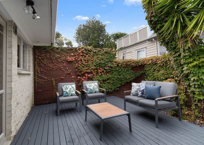  at 1/39 Union Road, Howick, Auckland