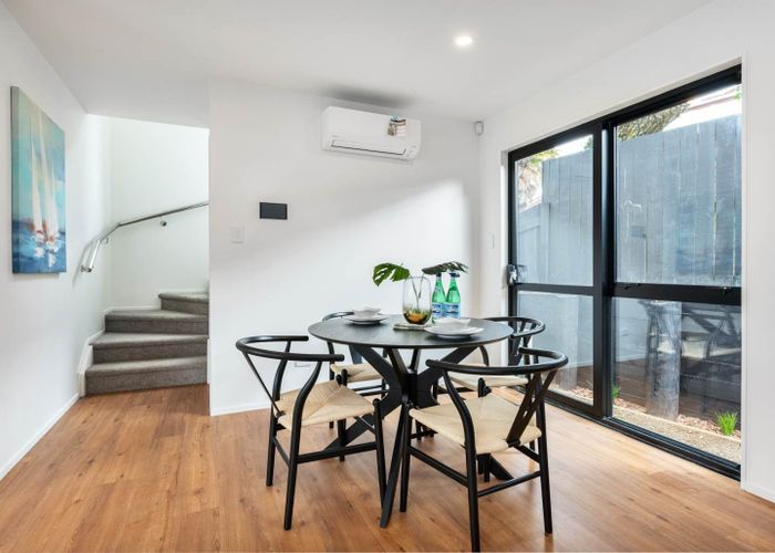  at 43F Bodi Place, Te Atatu South, Waitakere City, Auckland