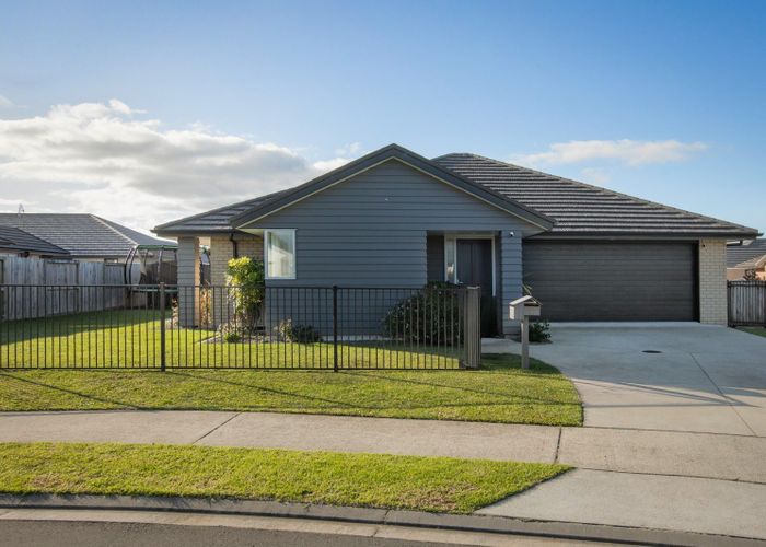  at 8 Eastbank Drive, Katikati, Western Bay Of Plenty, Bay Of Plenty