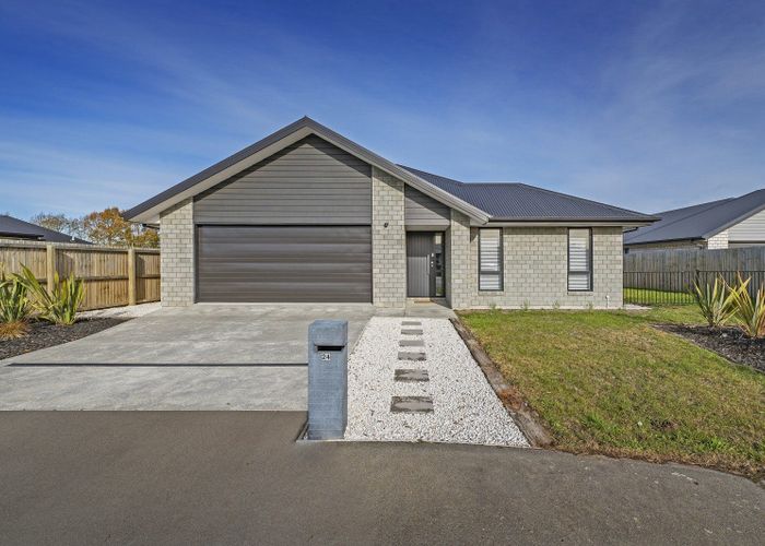  at 24 Cherry Avenue, Darfield, Darfield