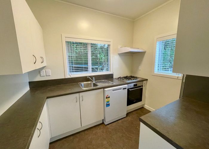  at 87a Sefton Street (Lower Flat), Wadestown, Wellington, Wellington