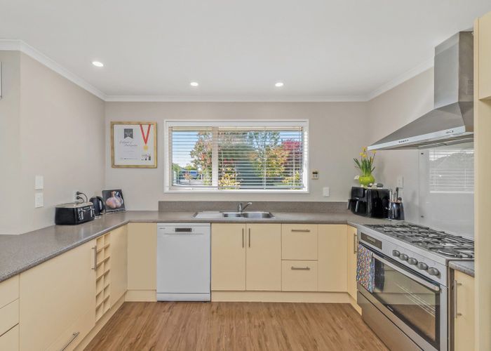  at 8 Marion Place, Lincoln, Lincoln