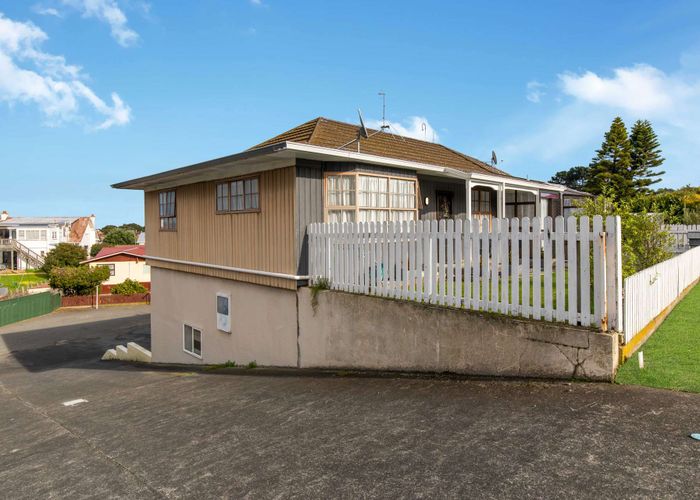  at 19 York Street, Gonville, Whanganui