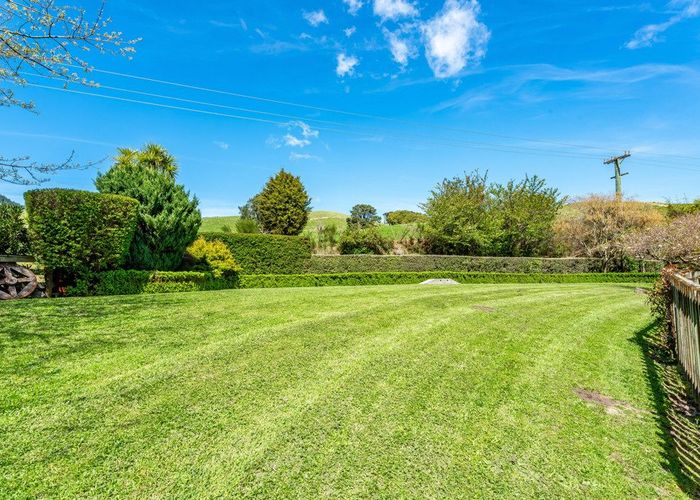  at 52 Katherine Mansfield Drive, Whitemans Valley, Upper Hutt, Wellington