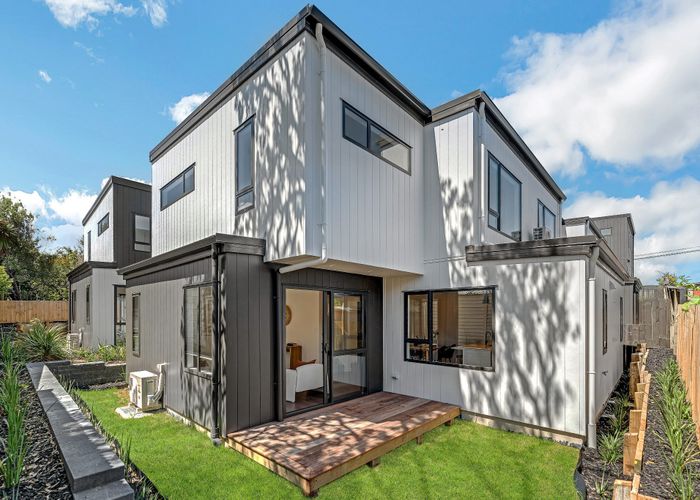  at 21B County Road, Torbay, Auckland