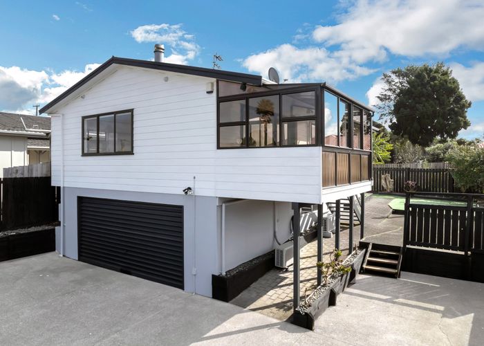  at 2/73 Russell Road, Manurewa, Manukau City, Auckland