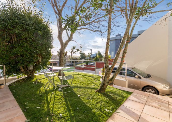  at 21A Comins Crescent, Mission Bay, Auckland