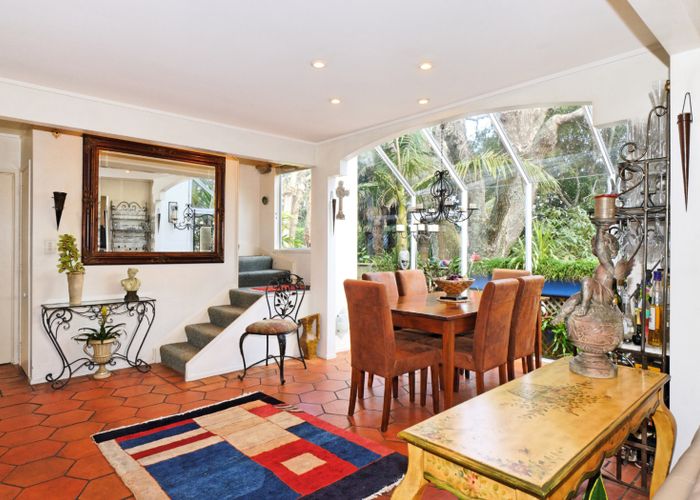  at 18 Woodside Road, Mount Eden, Auckland
