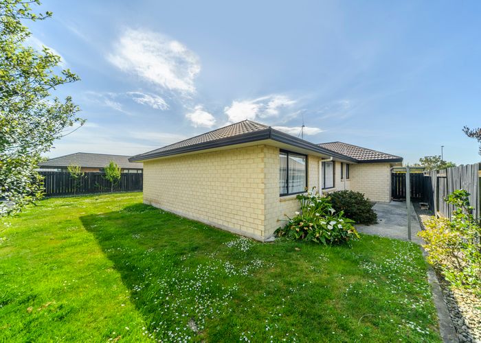  at 4 Boston Parade, Kelvin Grove, Palmerston North