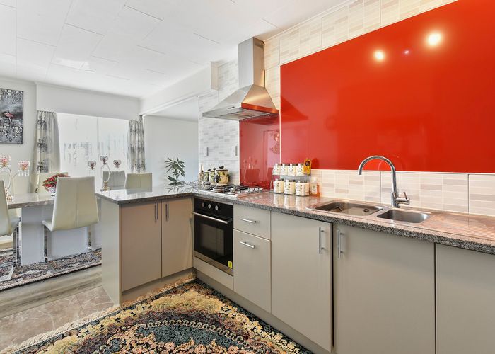  at 28 Wayne Drive, Mangere, Auckland