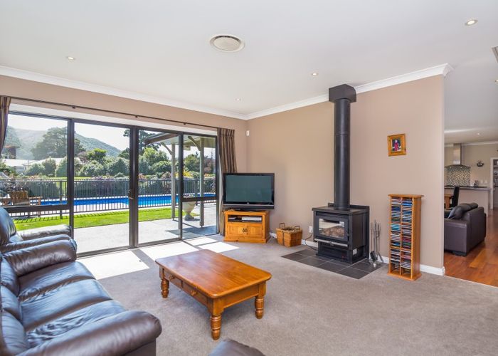  at 8 Malcolm Gillies Grove, Totara Park, Upper Hutt