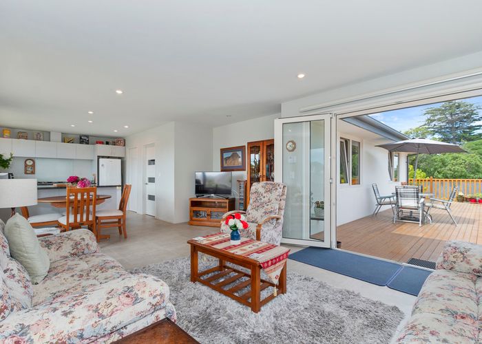  at 5 Seafield Place, South New Brighton, Christchurch
