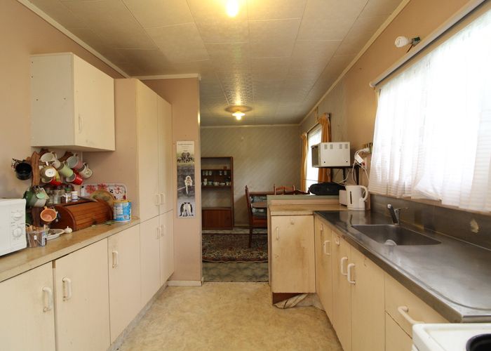  at 177 Bruce McLaren Road, Henderson, Auckland