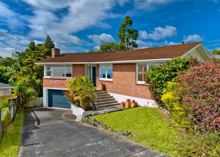  at 18 Hartley Terrace, Massey, Auckland