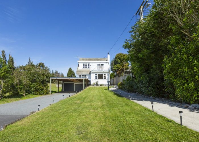  at 12 York Avenue, Manor Park, Lower Hutt