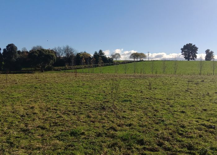  at 129 Woodlands Road, Taumata Island