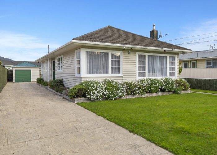  at 15 Garden Road, Avalon, Lower Hutt