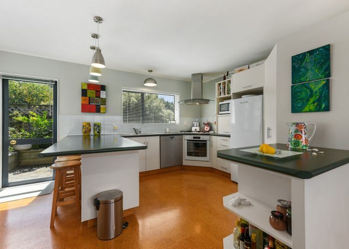  at 2 Avonlea Grove, Belmont, Lower Hutt