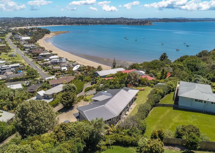  at 1114 Whangaparaoa Road, Tindalls Beach, Whangaparaoa