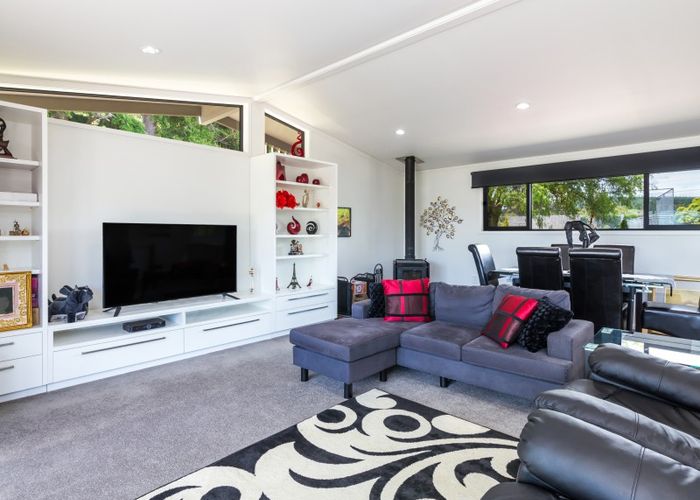  at 208 State Highway 1, waitahanui, Taupo