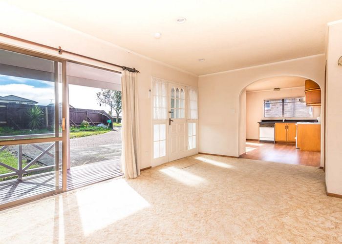 at 1/170 Titirangi Road, New Lynn, Auckland