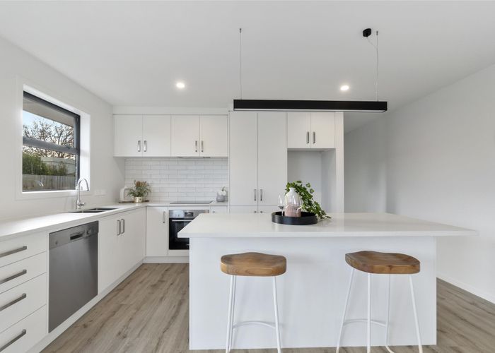  at 1222A Cunningham Crescent, Mayfair, Hastings