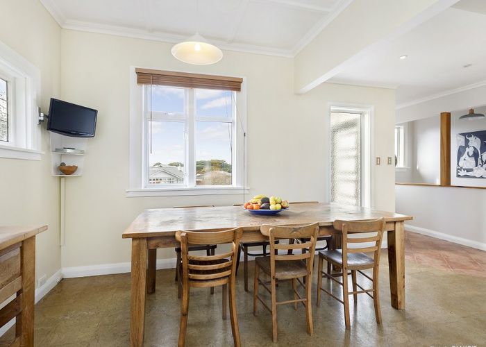  at 39 Hatton Street, Karori, Wellington
