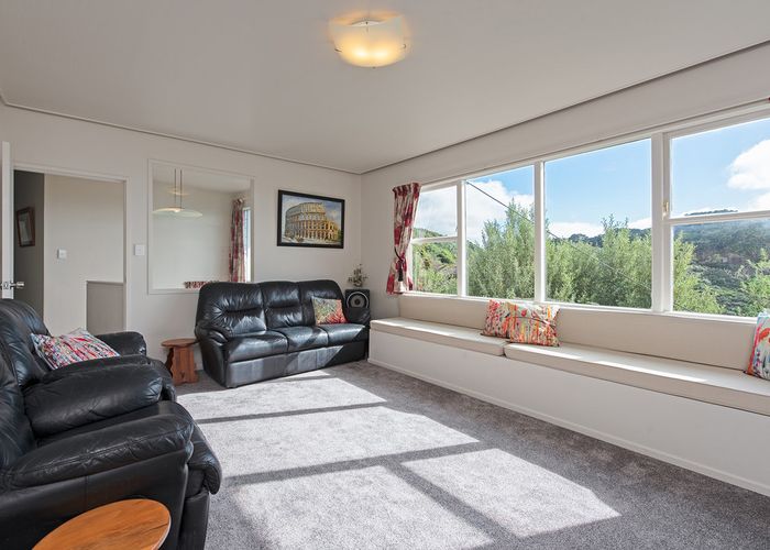  at 125 Makara Road, Karori, Wellington