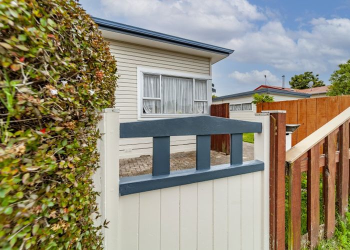  at 4 Shamrock Street, Napier South, Napier