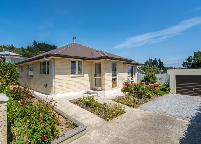  at 3 Loudon Street, Green Island, Dunedin