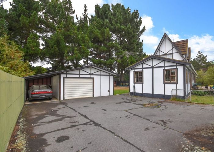  at 1 Dakota Place, Waldronville, Dunedin