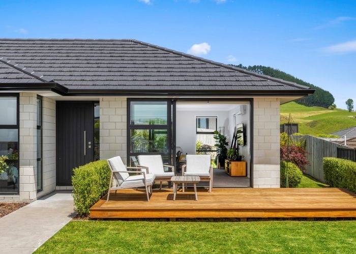  at 9 Ballintoy Park Drive, Welcome Bay, Tauranga