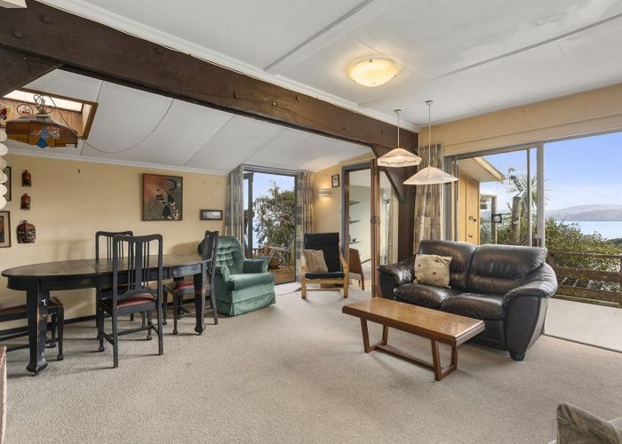  at 14 Westhill Road, Point Howard, Lower Hutt