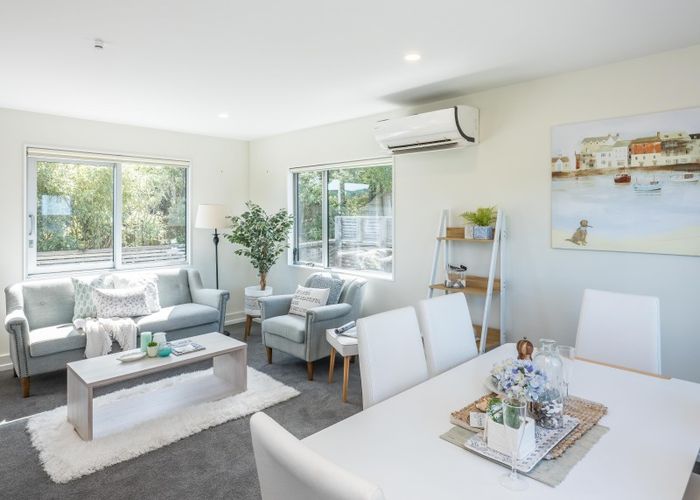  at 52 Bedford Street, Northland, Wellington