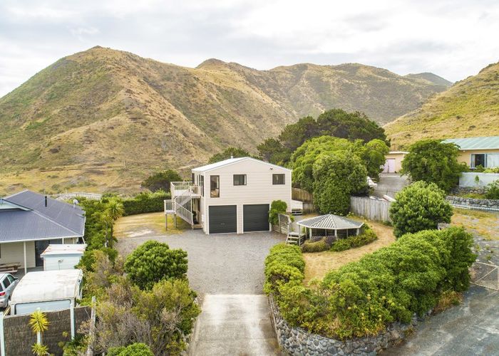  at 3129 Mangatoetoe Gr, Cape Palliser, Pirinoa