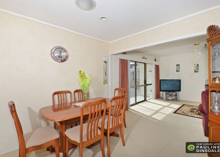  at 27 Kamo Road, Regent, Whangārei