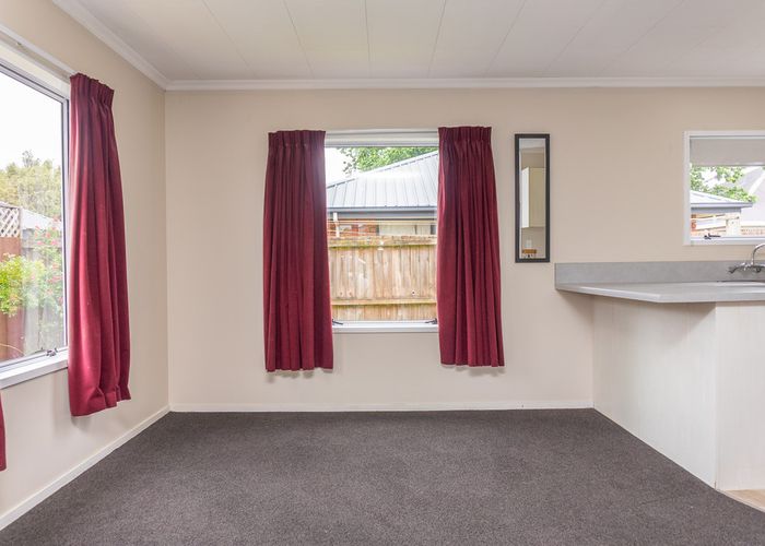  at 3/27 Wrights Road, Addington, Christchurch