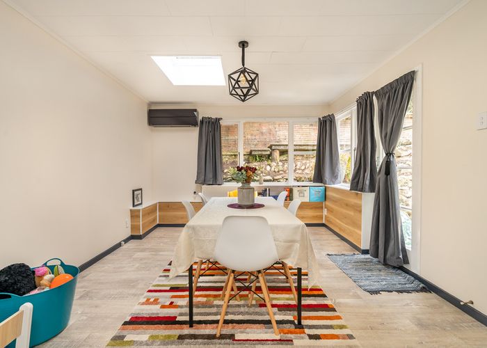  at 143 Pinehaven Road, Pinehaven, Upper Hutt