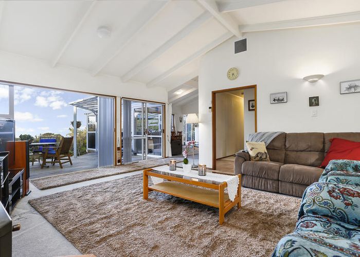  at 51 Turanga Road, Henderson Valley, Auckland
