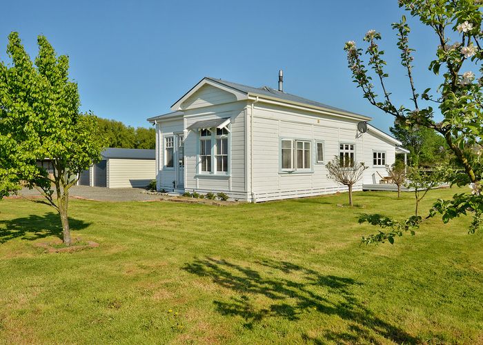  at 164 Waitangi Road, Waihakeke, Carterton