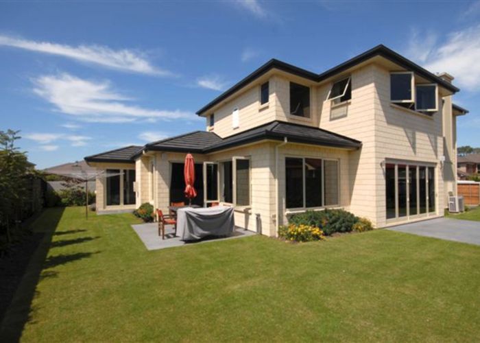  at 5 Berisdale Place, Harewood, Christchurch