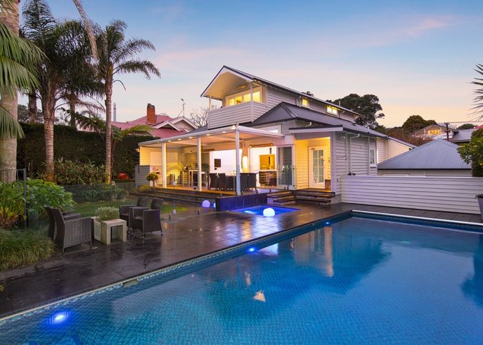  at 27 Ashton Road, Mount Eden, Auckland