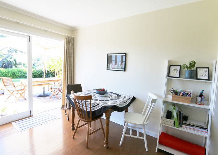  at 2/0 Symonds Street, Onehunga, Auckland