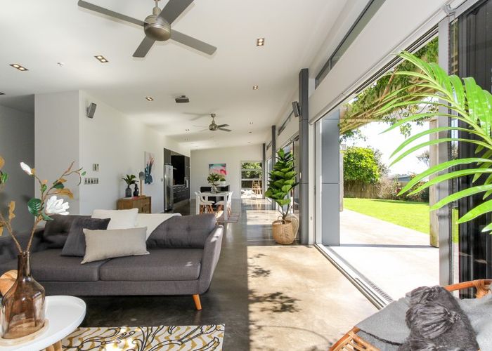  at 130C Wairau Road, Oakura